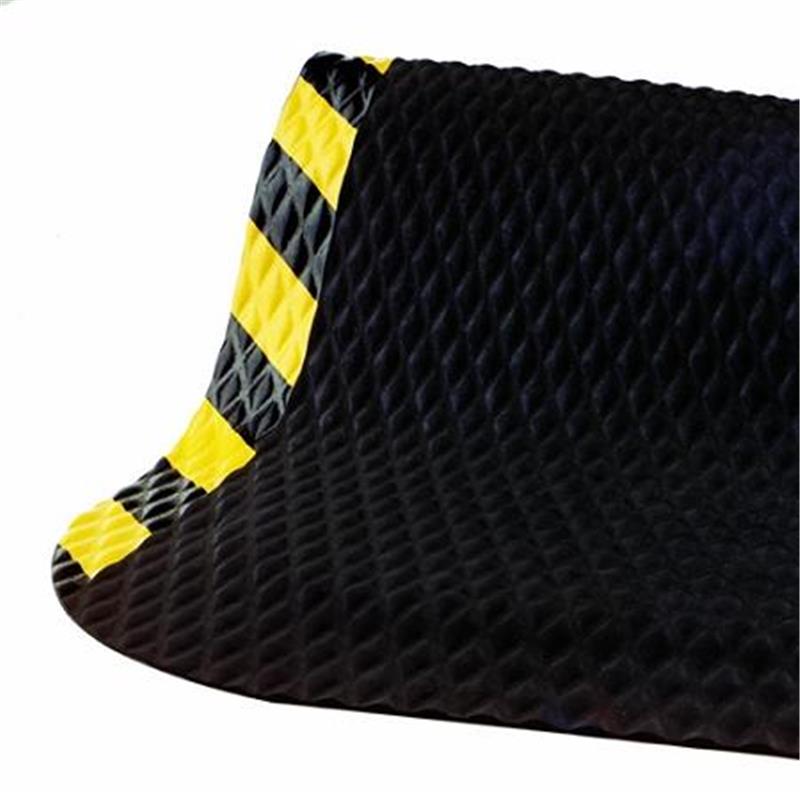 HOG HEAVEN 3 X 4 7/8 BLACK/YELLOW