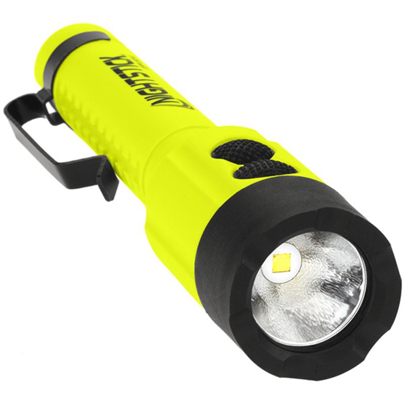 XPP-5414GX IS DUAL-LIGHT FLASHLIGHT