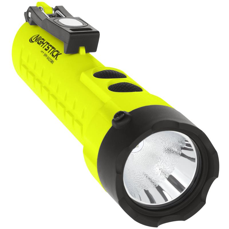 X-SERIES IS DUAL-LIGHT FLASHLIGHT